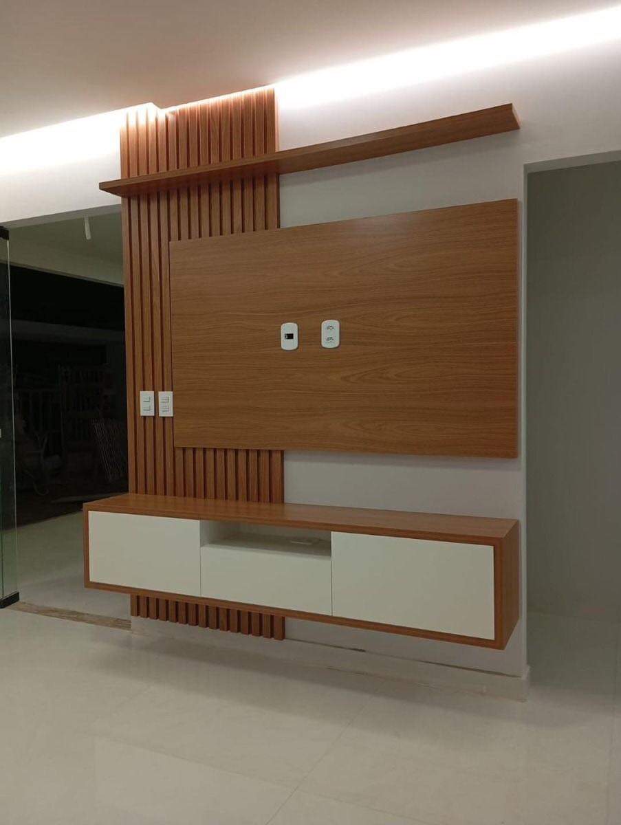 TV Units & Living 23